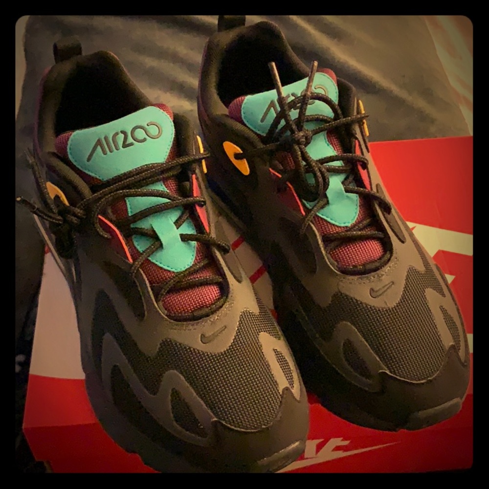 Nike Air Max 200
